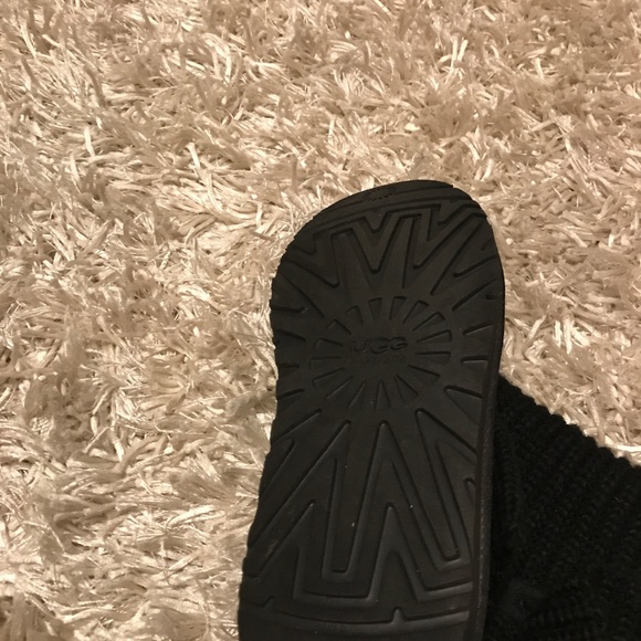 Black Knit Ugg Boots - Picture 2 of 4